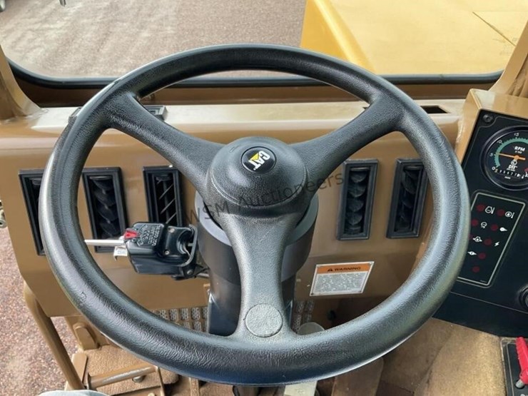 caterpillar-615c-image-25