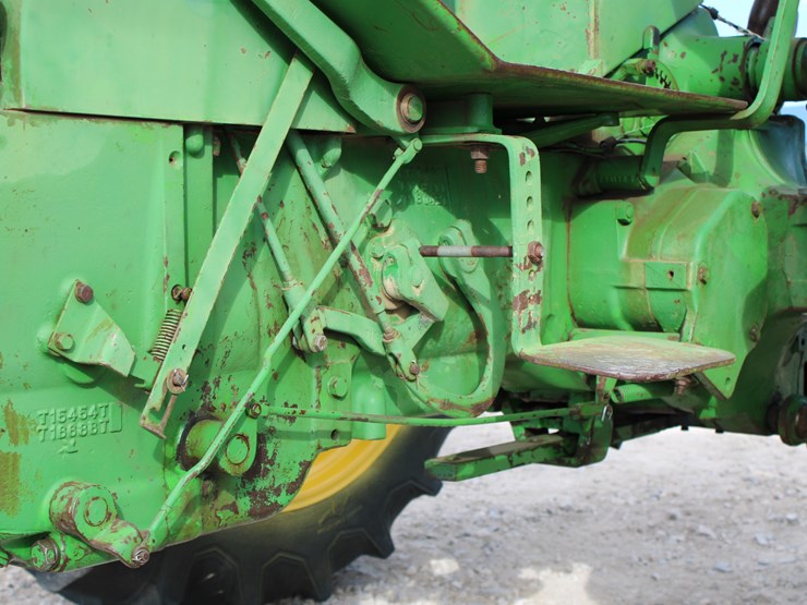 1962-john-deere-2010-image-15