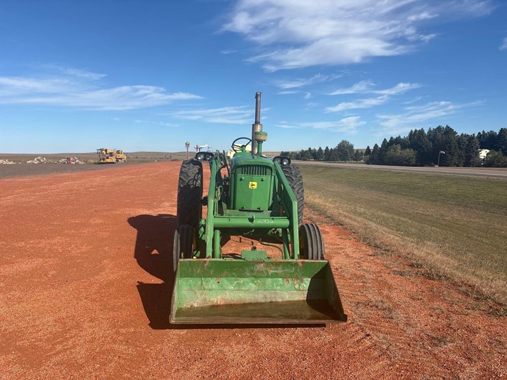 1962-john-deere-3010-image-2