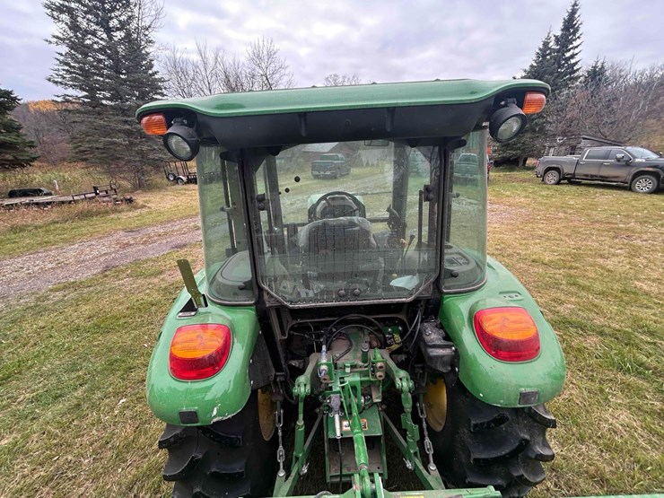john-deere-5075e-image-4
