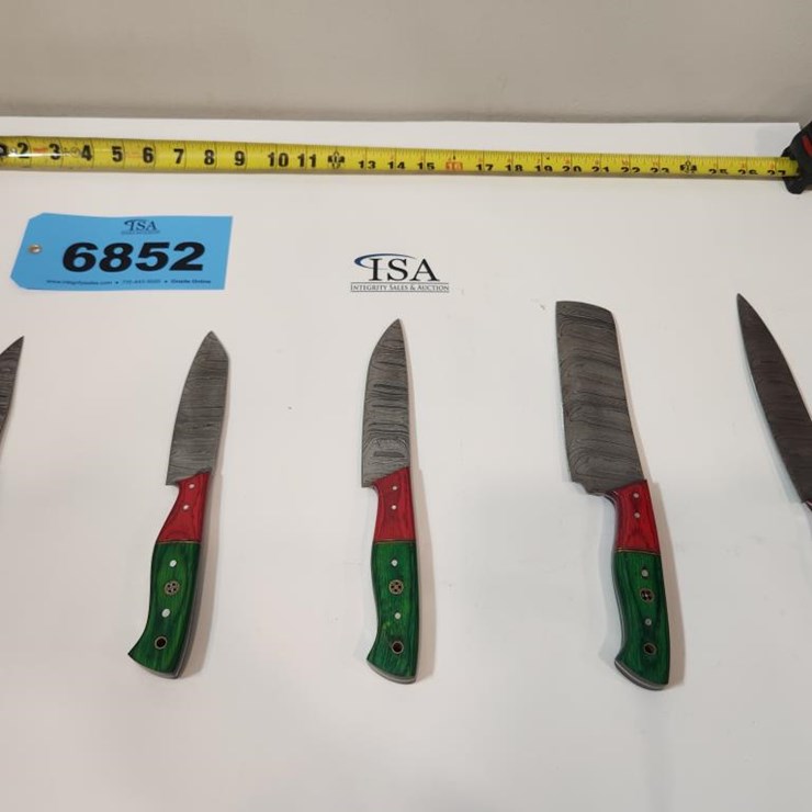 #6852 • (5) Unused Knives