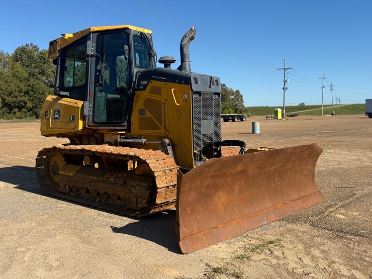 deere-650k-xlt-image-4