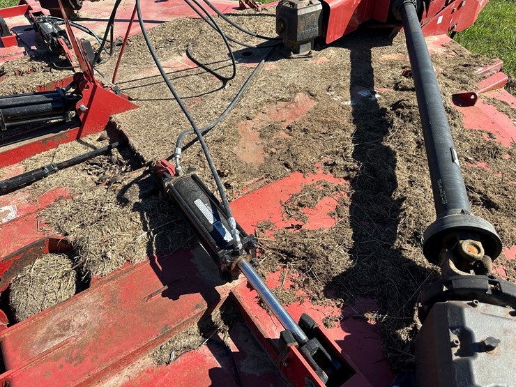 bush-hog-12820-image-34