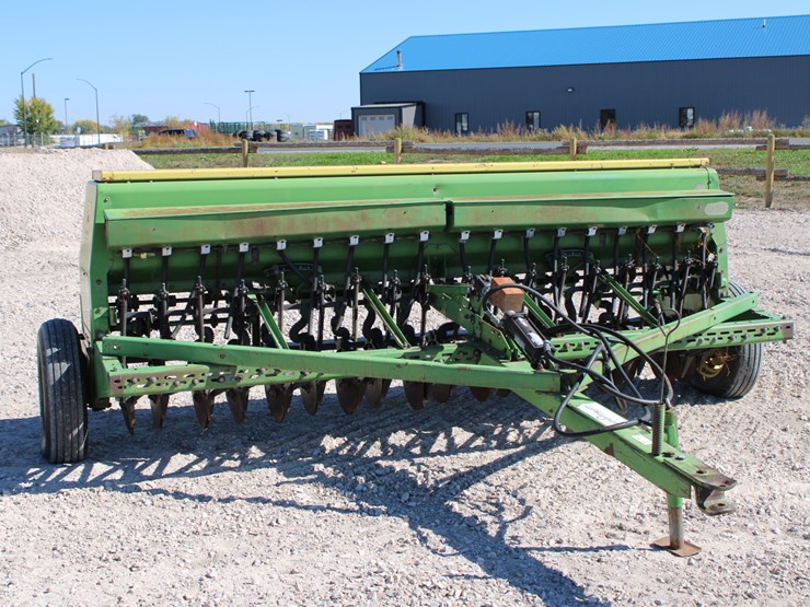 john-deere-8200-image-20