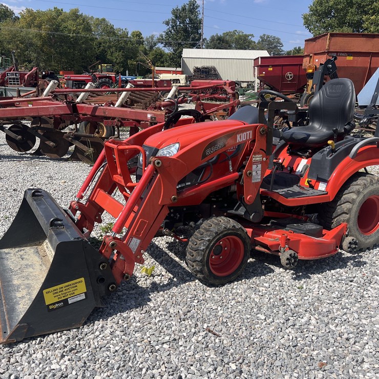 2022 KIOTI SM2454