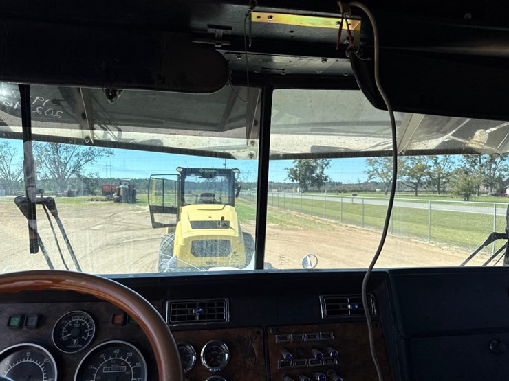 kenworth-t800-image-27