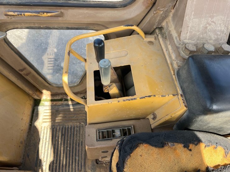 1989-caterpillar-963-image-29