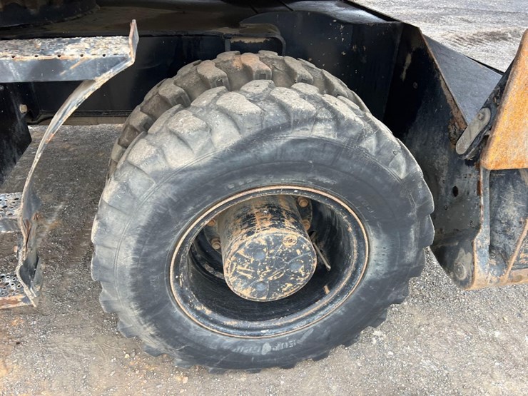 2017-caterpillar-m316f-image-14