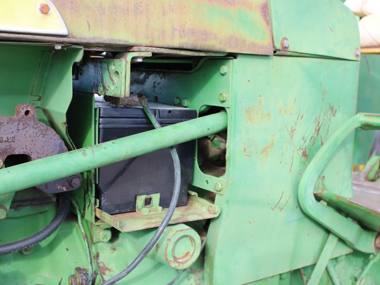 1962-john-deere-2010-image-14