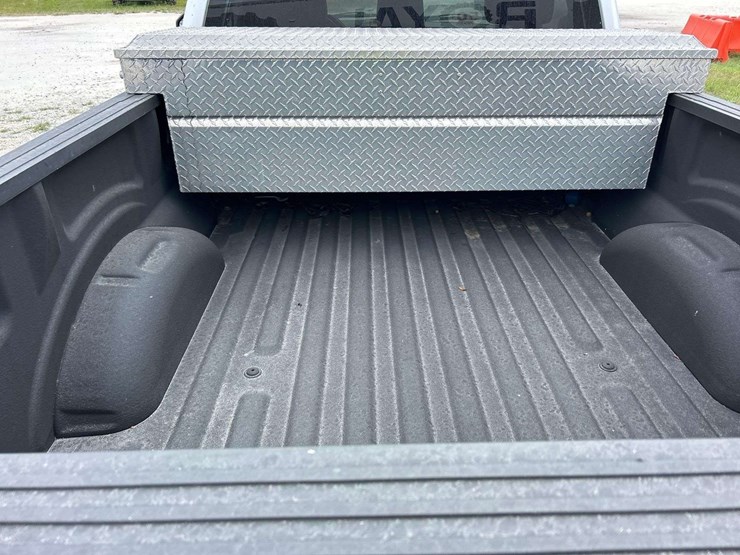 2016-ford-f150-image-21