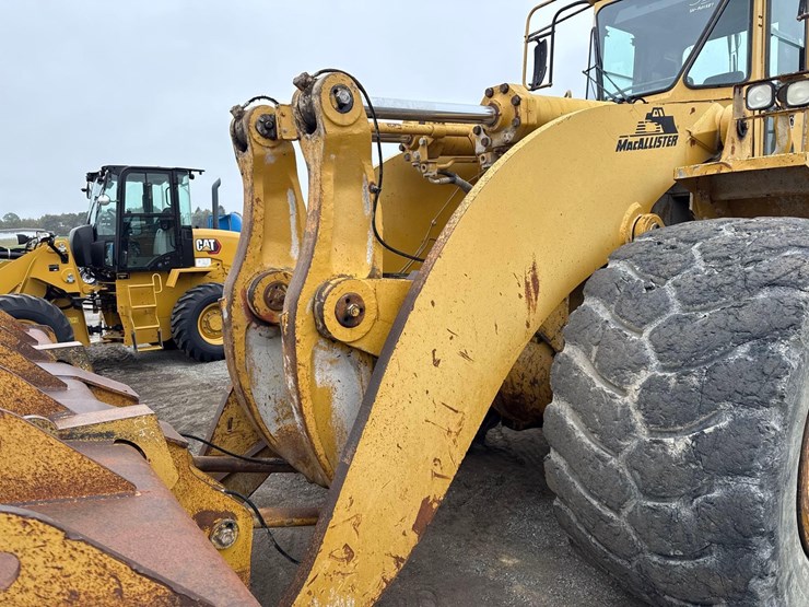 caterpillar-988f-image-8