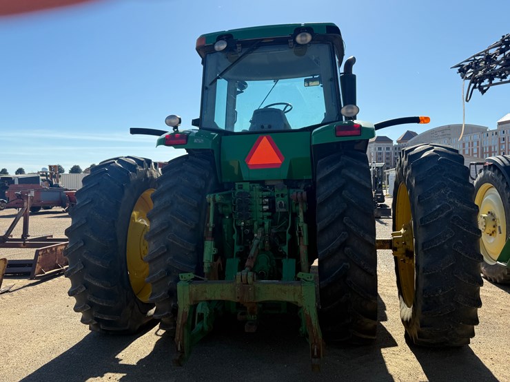 john-deere-8420-image-32