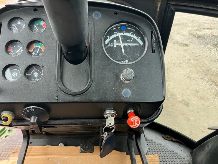 john-deere-4440-image-22