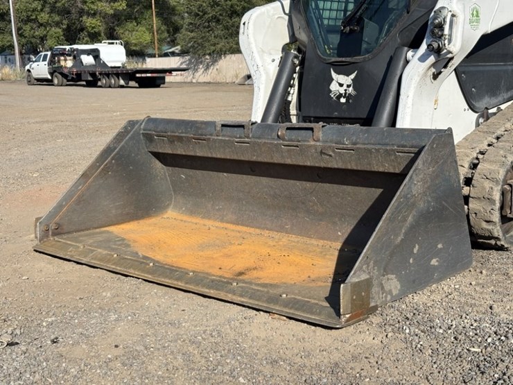 2021-bobcat-t76-image-9