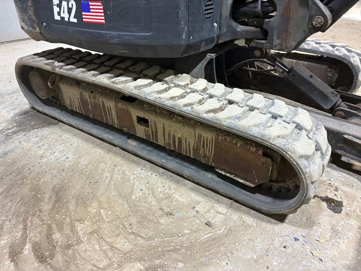 2019-bobcat-e42-image-16