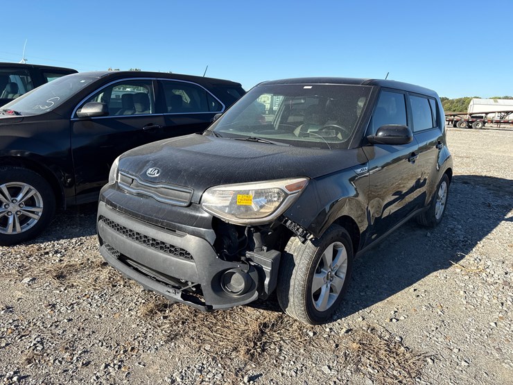 #27163-•-2017-kia-soul-suv-vin:-kndjn2a2xh7430848-inv#-27163-image-1