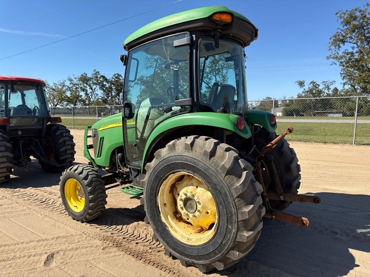 john-deere-4320-image-8