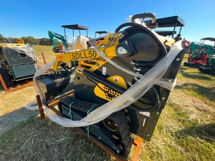 unused-sdll50-ride-on-mini-skid-steer-track-image-5