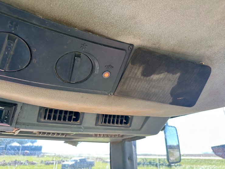 1998-case-ih-8950-image-55