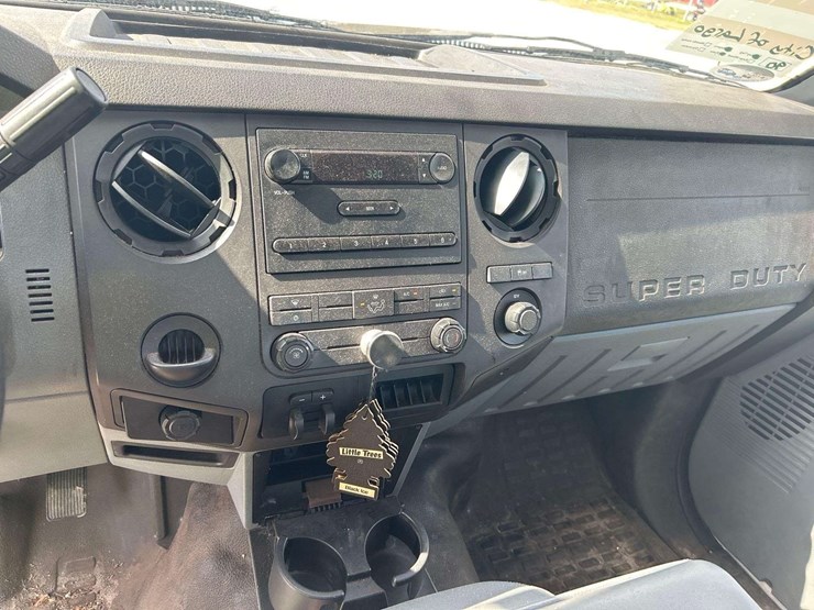 2011-ford-f250-image-15