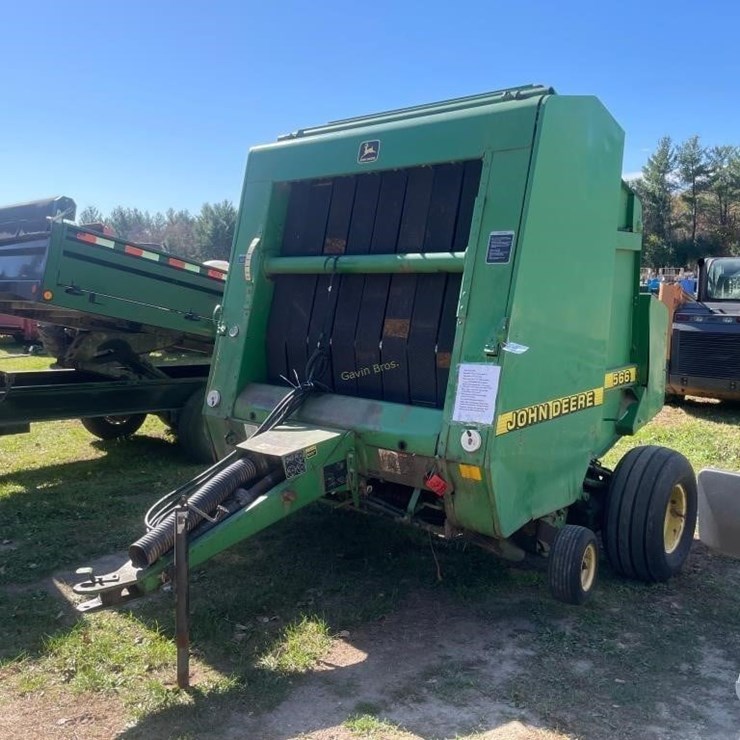 JOHN DEERE 566