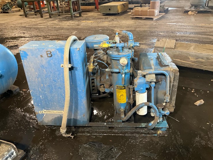 #148-•-ingersoll-rand-air-compressor-image-4