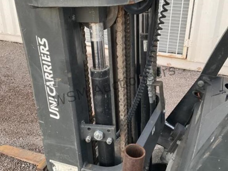 unicarrier-forklift-image-11