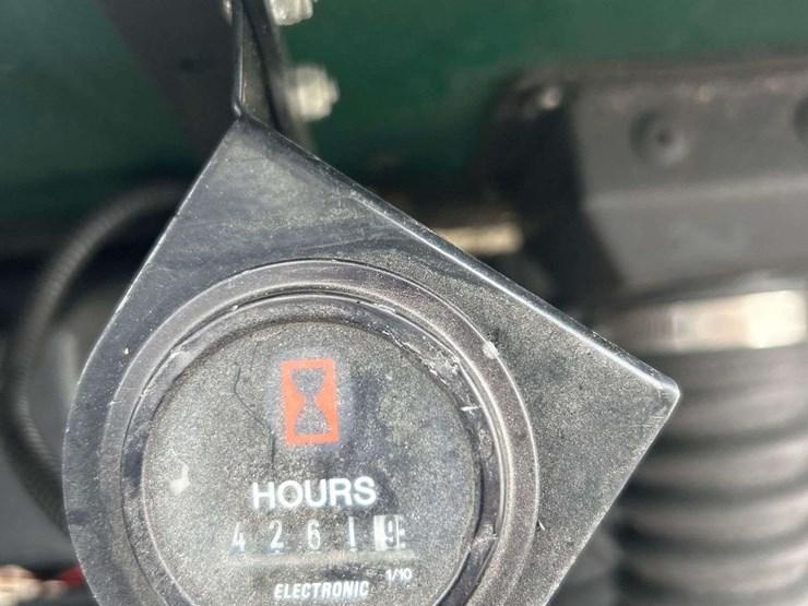 ez-go-utility-cart-image-9