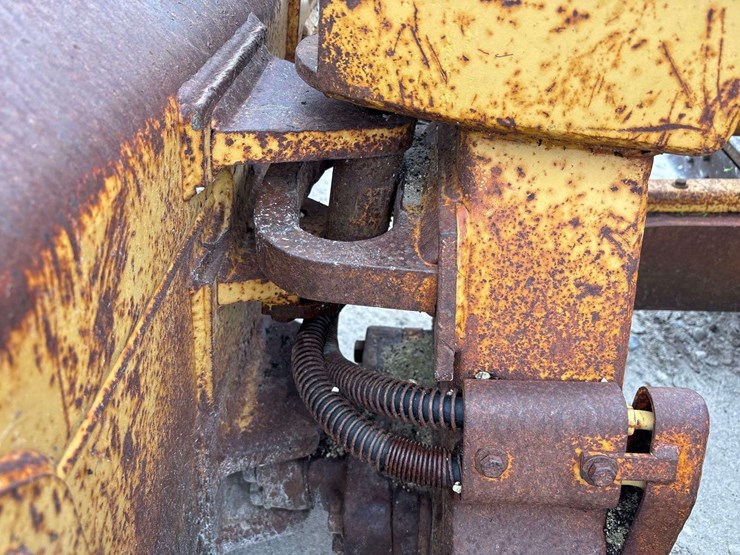 caterpillar-d3c-lgp-image-18