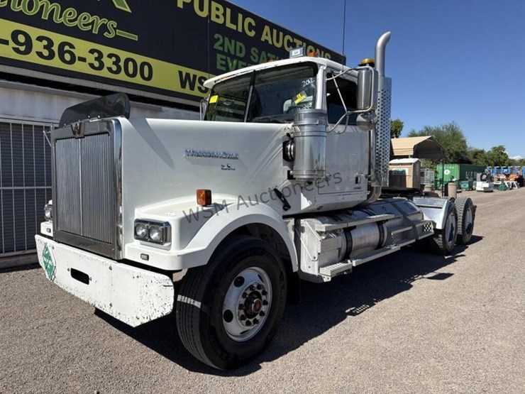 2013-western-star-4900-image-2