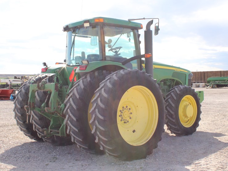 john-deere-8320-image-7