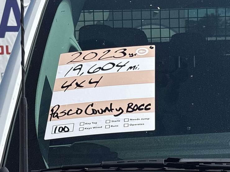 2023-ford-f150-image-33