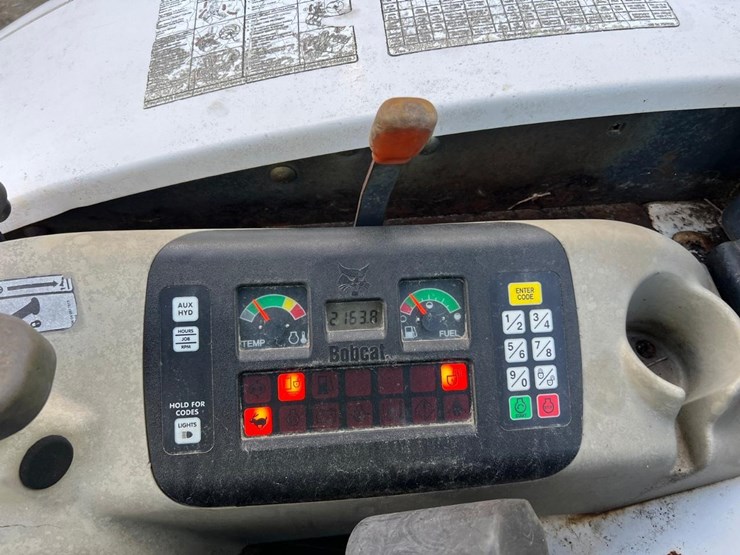 bobcat-331e-image-25