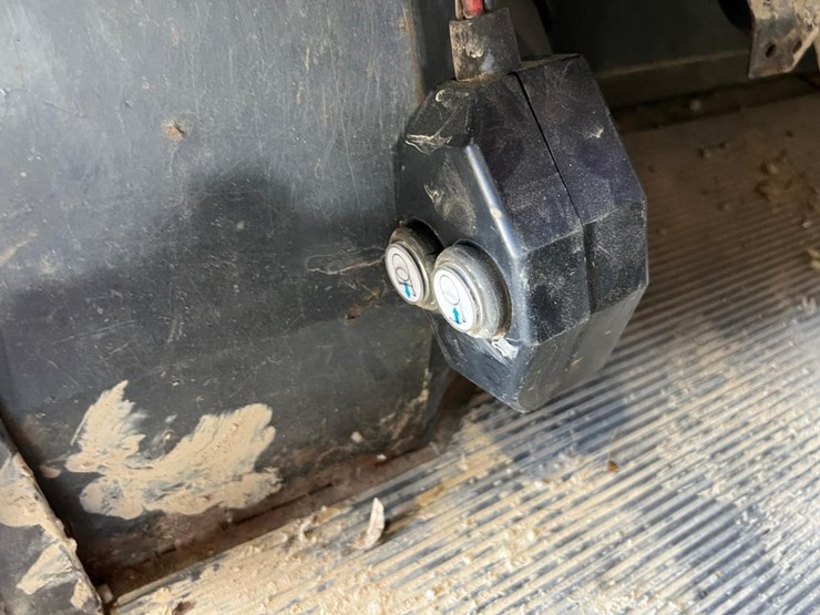 kubota-rtv900-image-28