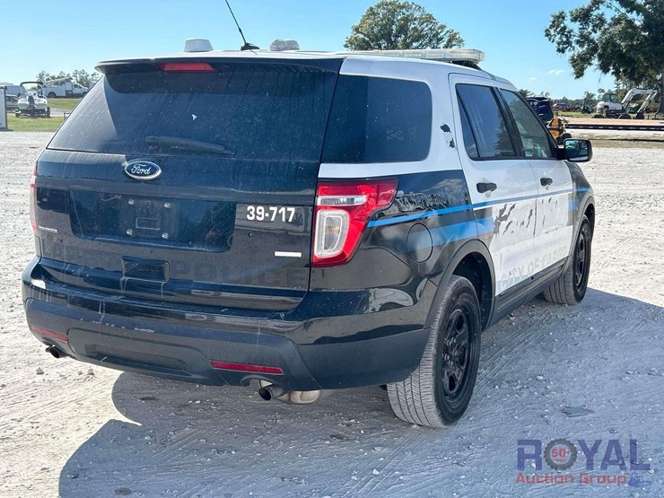 2015-ford-explorer-image-3