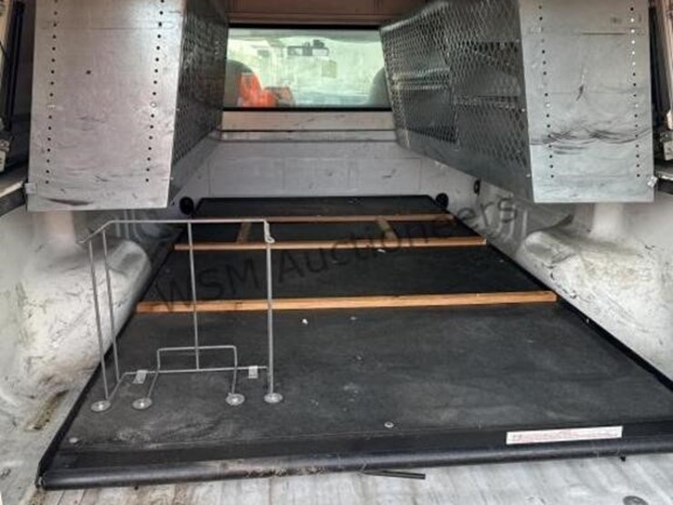 2008-ford-f250-image-9