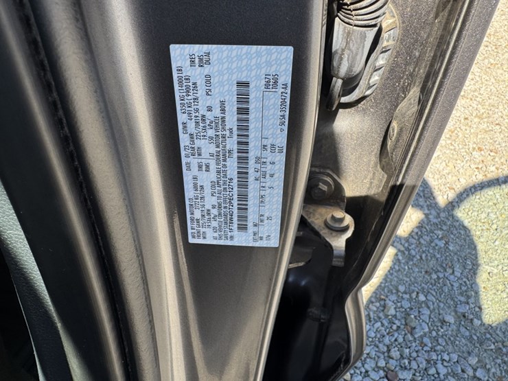 2023-ford-f450-xlt-image-15