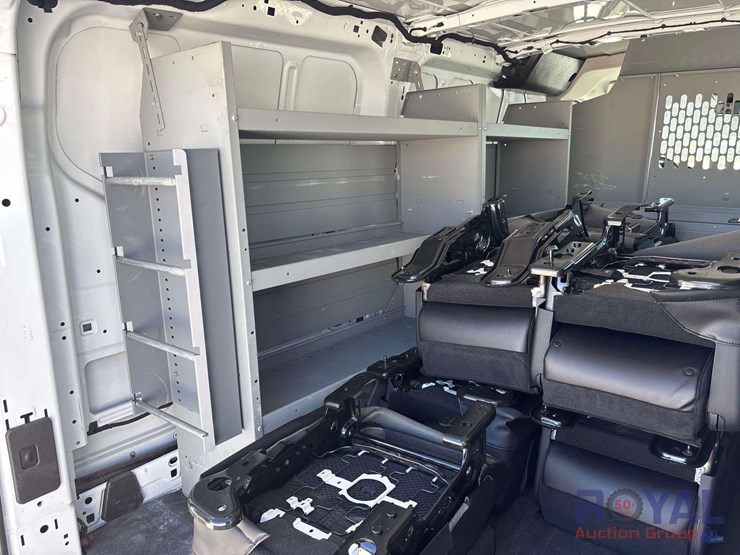 2018-ford-transit-image-14