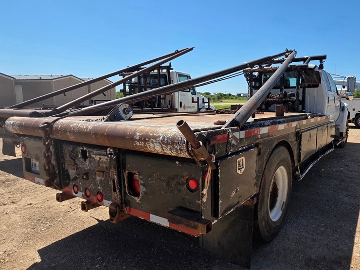 2012-ford-f750-image-18