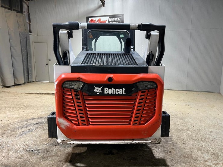 2021-bobcat-t66-image-4