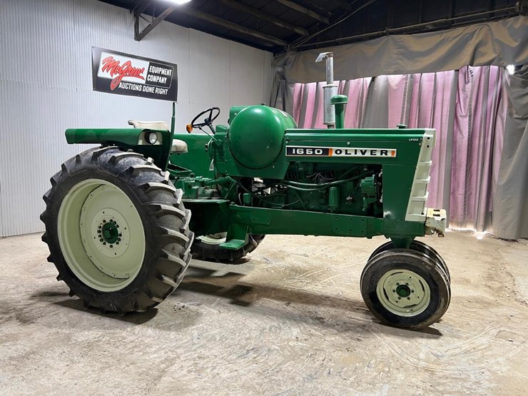 1966-oliver-1650-image-6