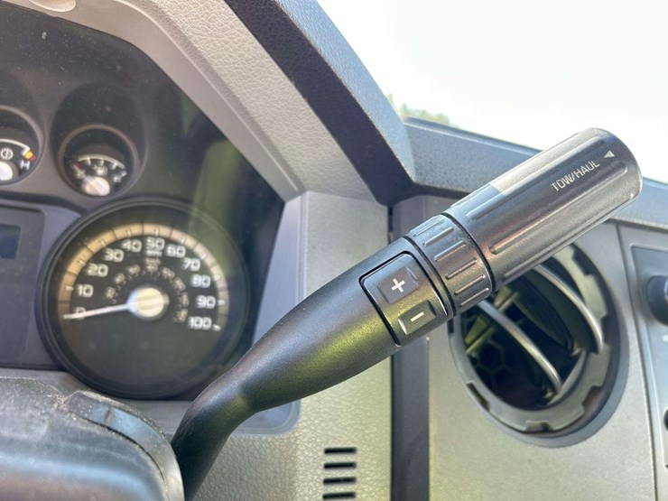 2014-ford-f250-image-17