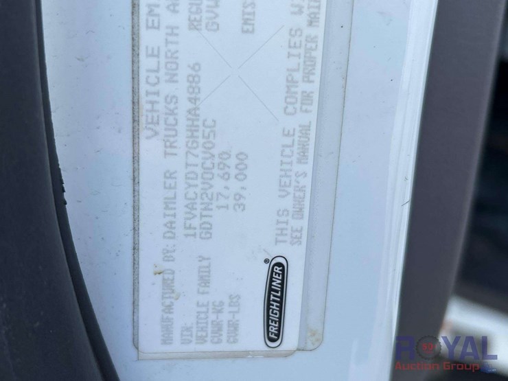 2016-freightliner-m2-106-altec-am50-50ft.-bucket-truck-image-5