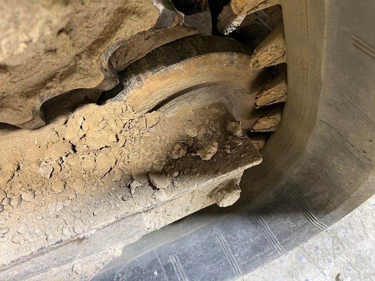 2018-bobcat-t595-image-15