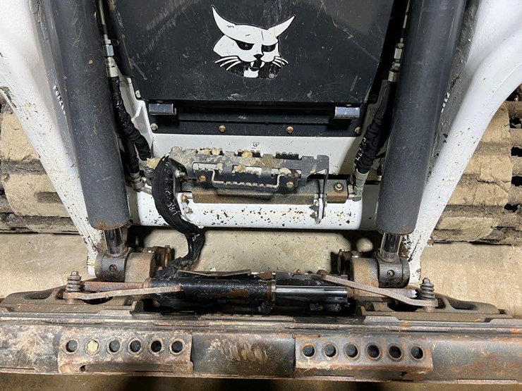2023-bobcat-t86-image-10