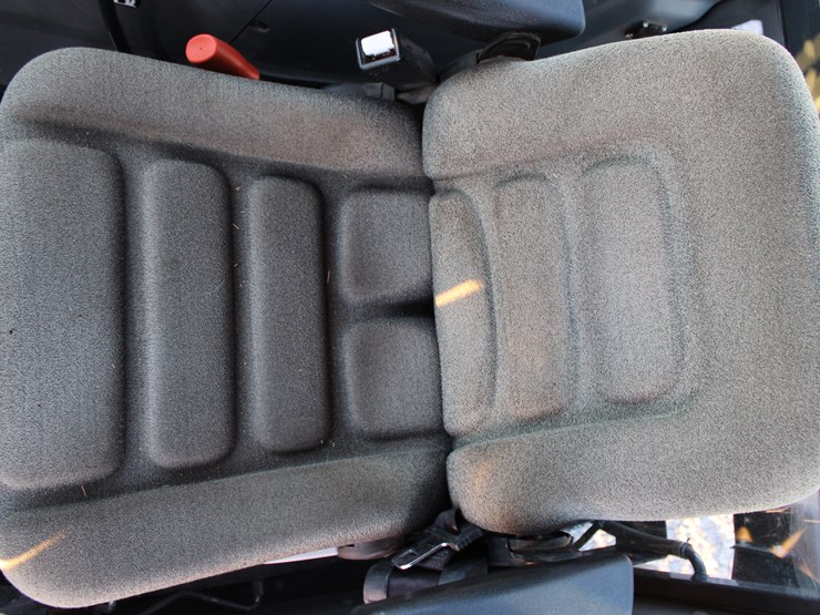 massey-ferguson-4610-image-68