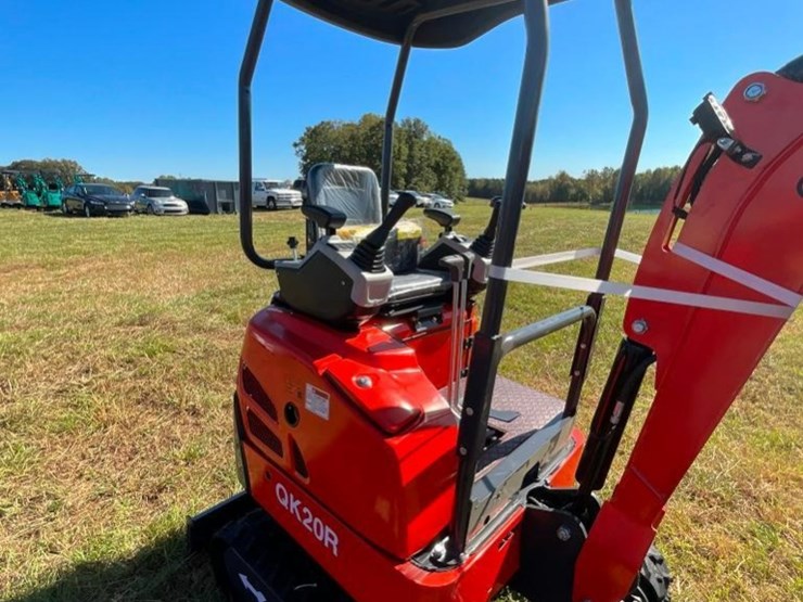 unused-cfg-qk20r-mini-excavator-(rato-image-4