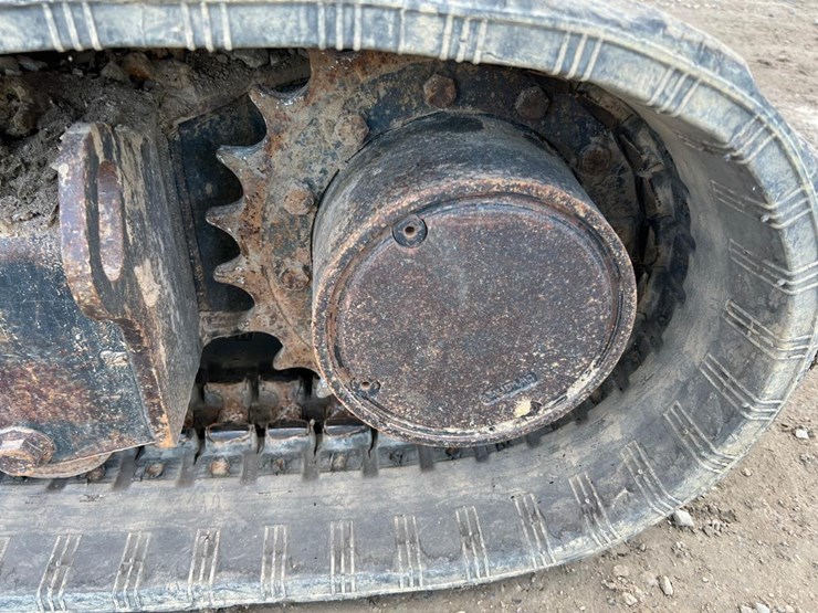 2022-bobcat-e42-image-17