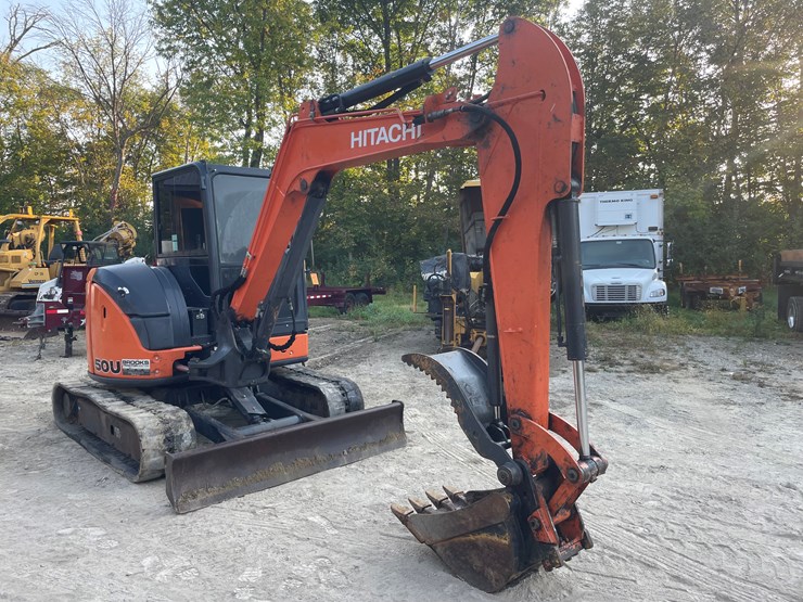 2019-hitachi-zx50u-5n-image-3
