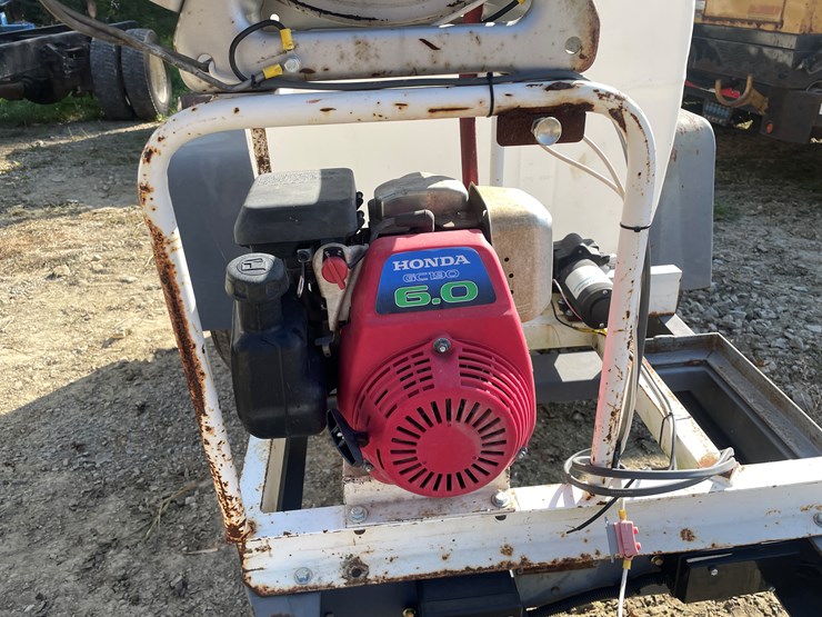 #1039-•-single-axle-water-pump-trailer-image-29